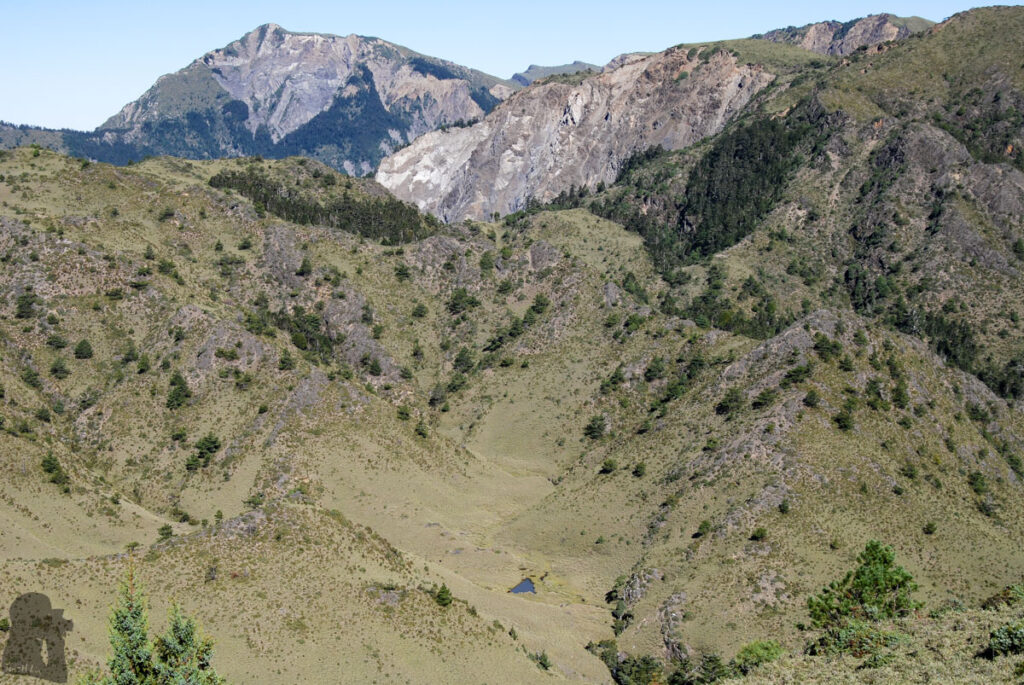 South Section 3 (南三段), the Challenging Hiking Trail that Traverses the Core of Formosa near Danda River Source Campsite 近丹大溪源營地