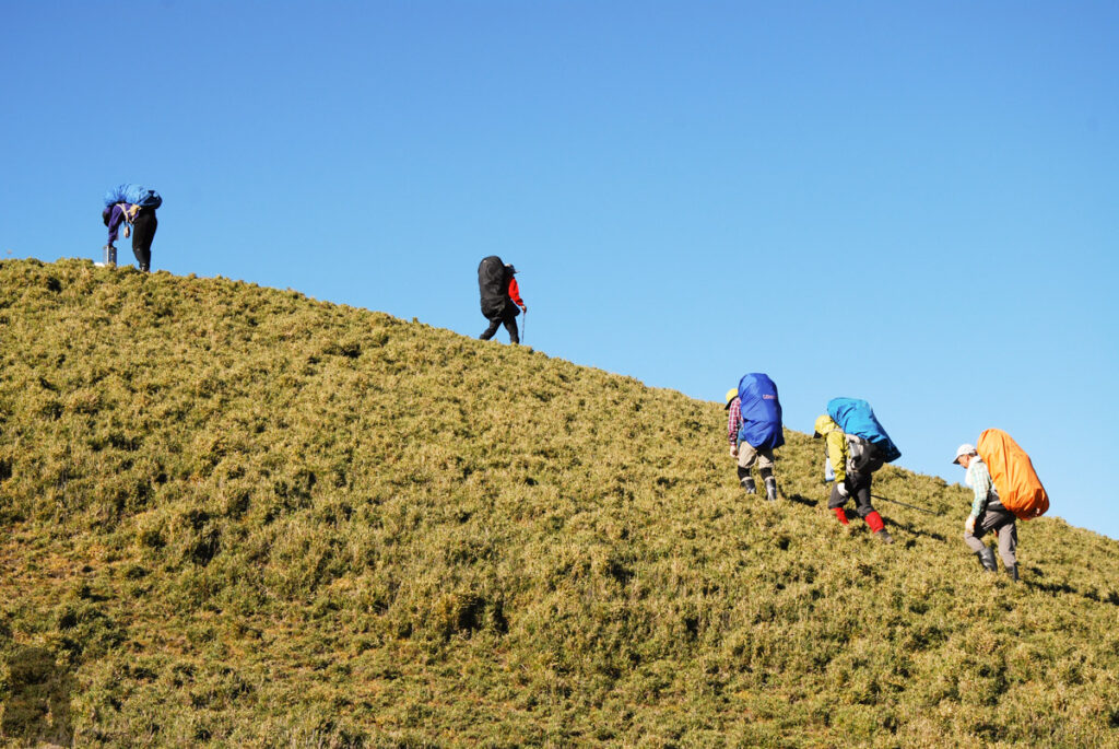 South Section 3 (南三段), the Challenging Hiking Trail that Traverses the Core of Formosa Kelekeleanshan 可樂可樂安山