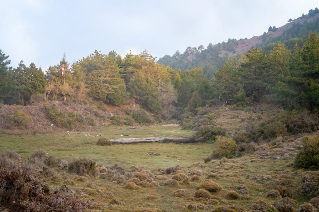 South Section 3 (南三段), the Challenging Hiking Trail that Traverses the Core of Formosa Shawuluan grassland 沙武巒草原