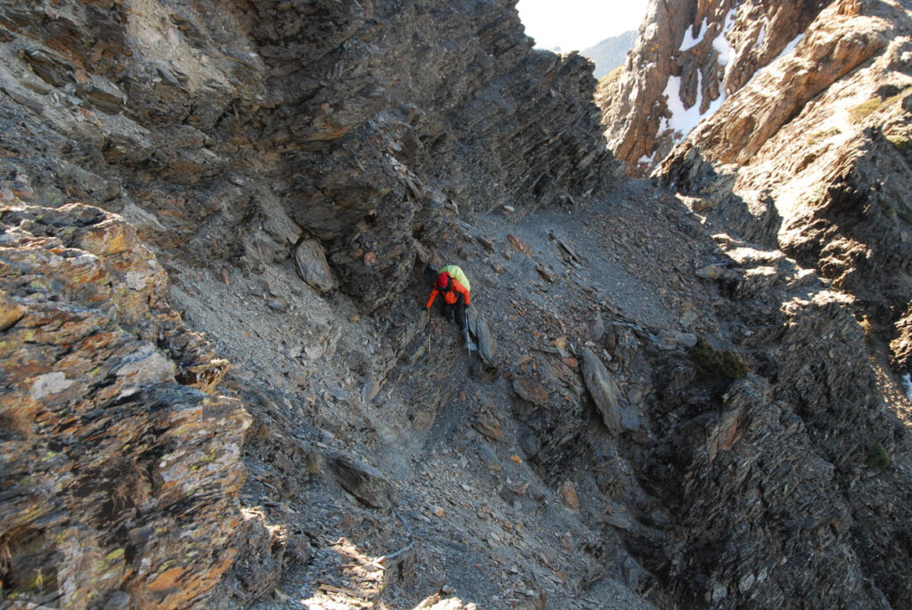 The Full Text of "Hiking Safety in Taiwan" Yushan South Ridge