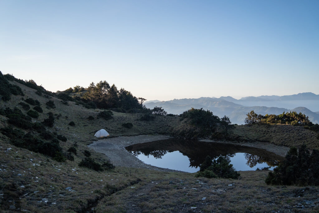 Ganzhuowan Peaks (干卓萬群峰), the Trickiest Trail in My Hiking History Mushan Pond