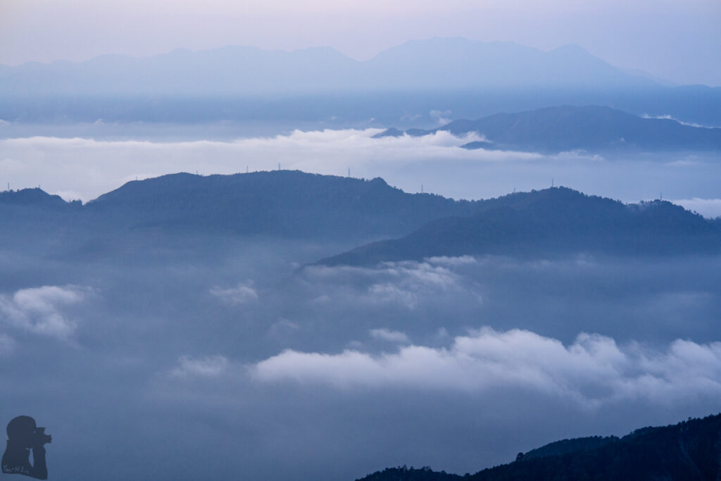 Ganzhuowan Peaks (干卓萬群峰), the Trickiest Trail in My Hiking History Pylons along Danda Forest Road (丹大林道)