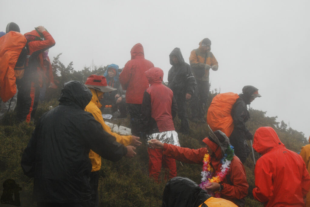 Ganzhuowan Peaks (干卓萬群峰), the Trickiest Trail in My Hiking History a celebration at Zhuoshedashan