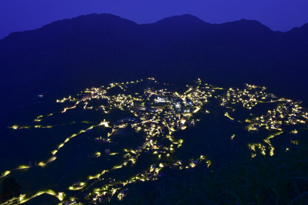 Keelung Mountain (基隆山), a Straightforward Walk to the Best Lookout to View Jinguashi (金瓜石) Jinguashi
