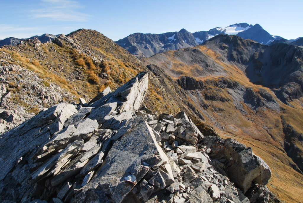 Mt. Bealey - Avalanche Peak Traverse; the Exciting but not Extreme Off-Trail Hiking in Arthur's Pass National Park Razor ridge