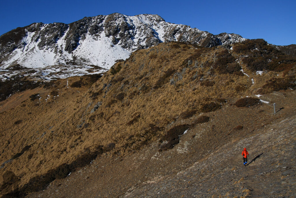 Nanhudashan in the background