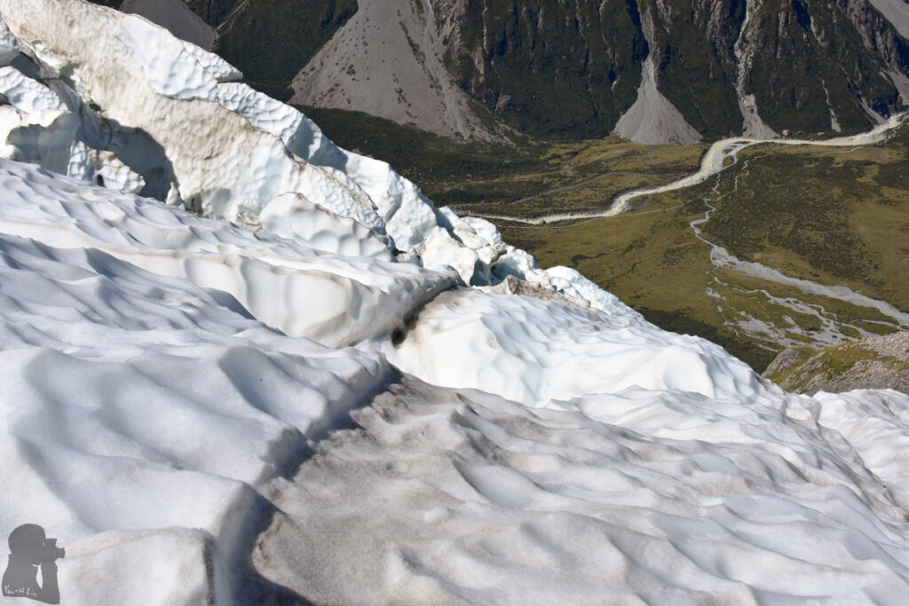 Sefton Bivouac (Sefton Bivvy), the Climb along the Precipitous Trail above Mount Cook Village Tewaewae Glacier