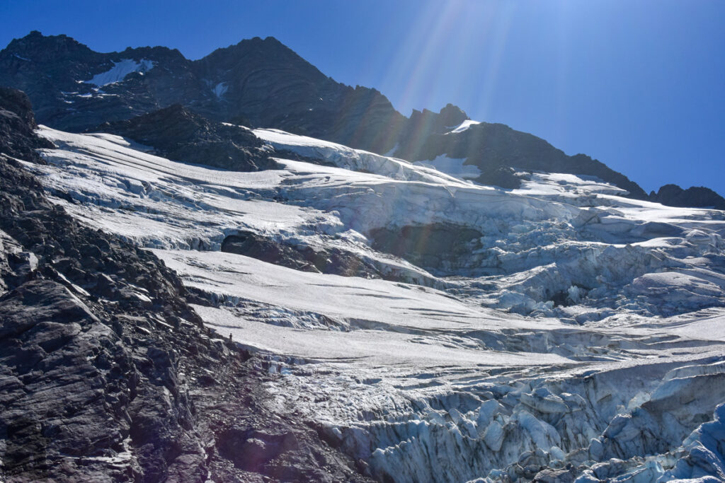 Sefton Bivouac (Sefton Bivvy), the Climb along the Precipitous Trail above Mount Cook Village Tewaewae Glacier
