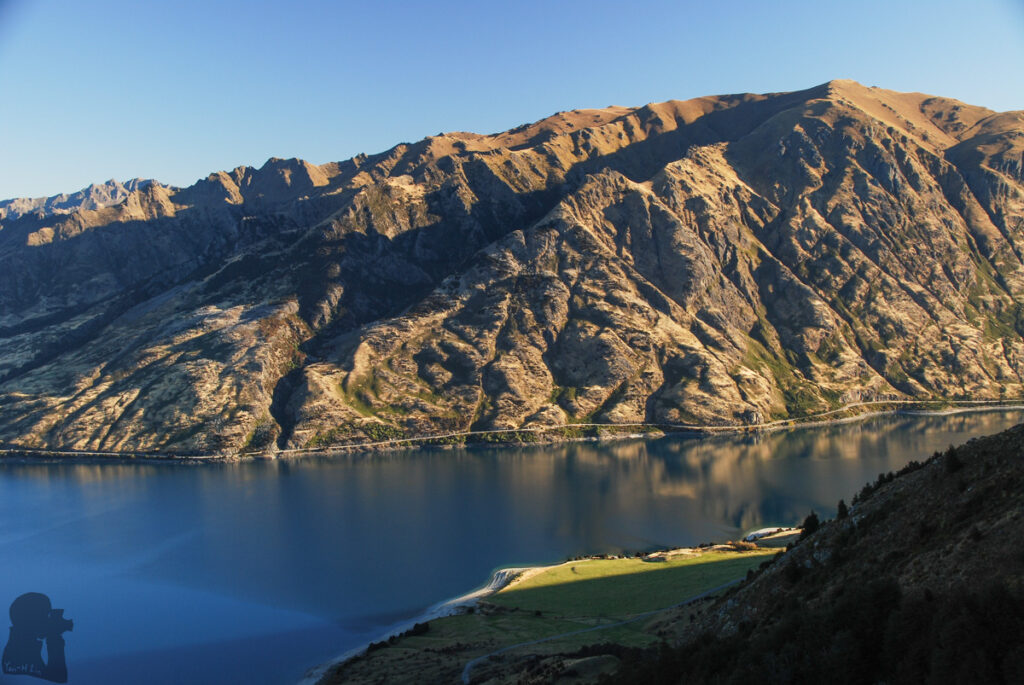 Sentinel Peak, the Summit on the Serrated Ridge Overlooks Lake Hāwea and Lake Wānaka Kidds Bush Campsite