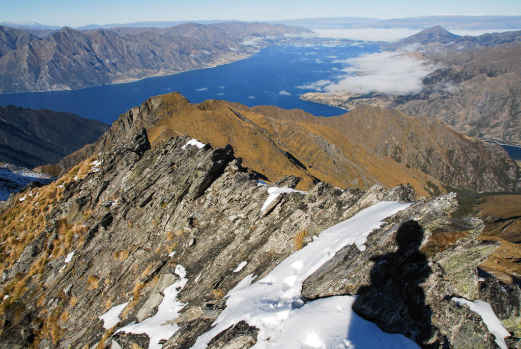 Sentinel Peak, the Summit on the Serrated Ridge Overlooks Lake Hāwea and Lake Wānaka Lake Hāwea