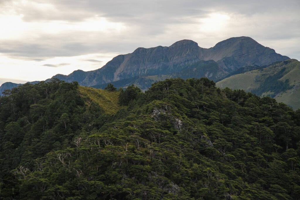Xueshan and the North Corner