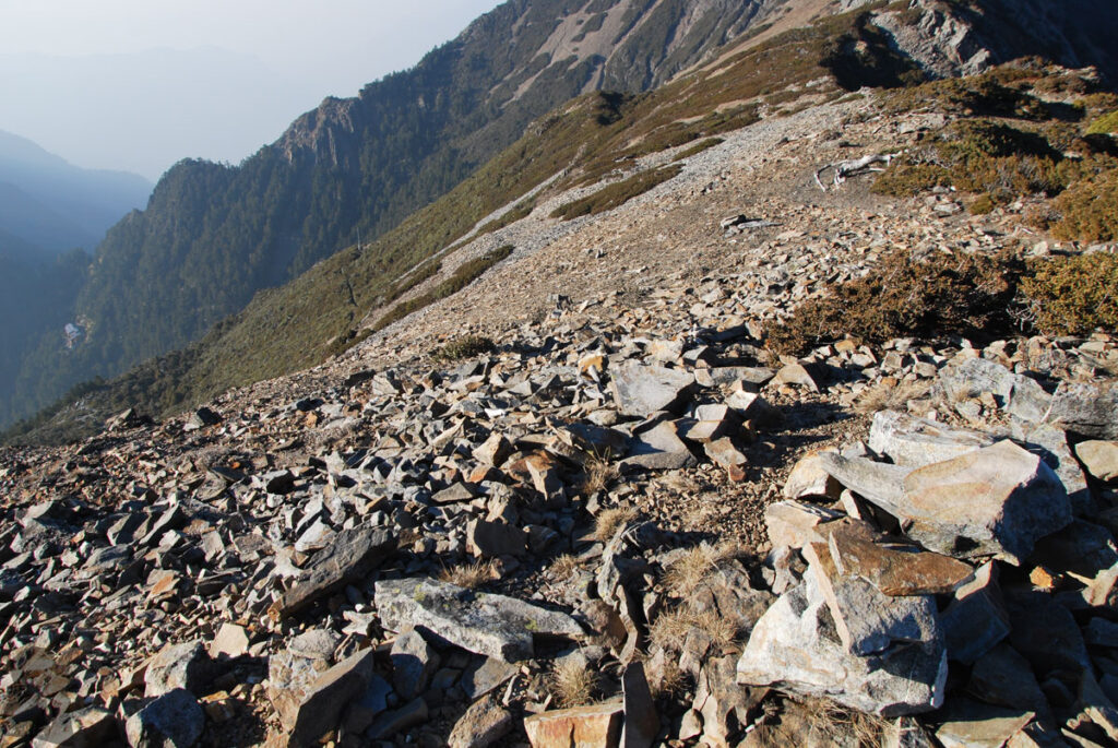 Yushan South Ridge (玉山南稜), the Hidden Route to Yushan with Spectacular View Yushan South Ridge