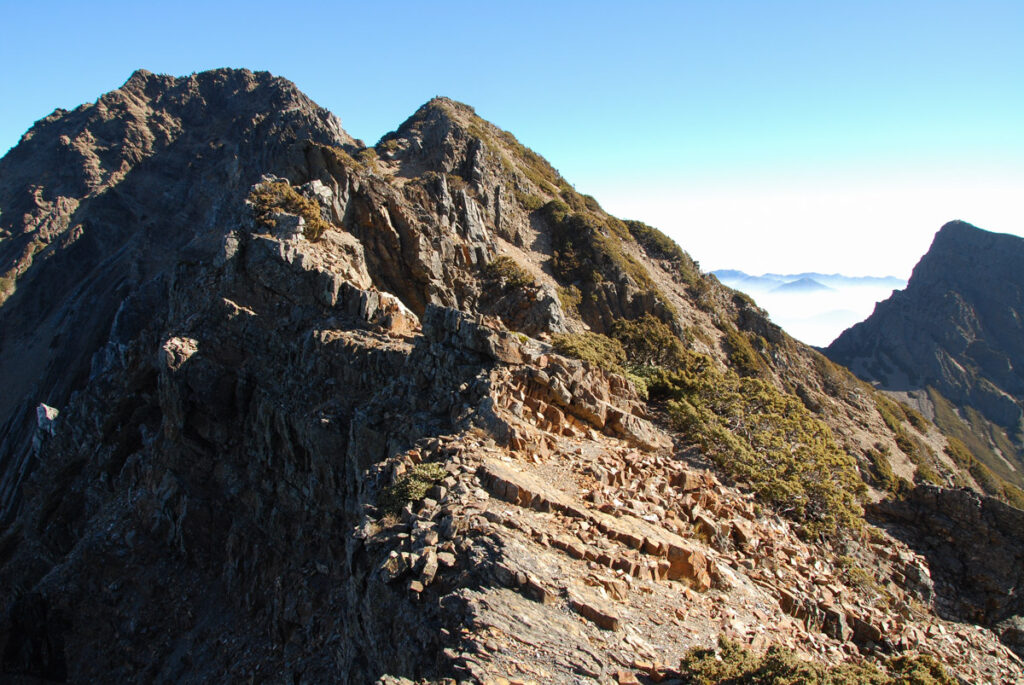 Yushan South Ridge (玉山南稜), the Hidden Route to Yushan with Spectacular View Yushan South Ridge