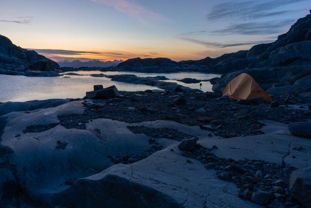 Brewster Glacier and its Terminal Lakes, the Dreamy Playground for Photography Brewster Glacier lakes