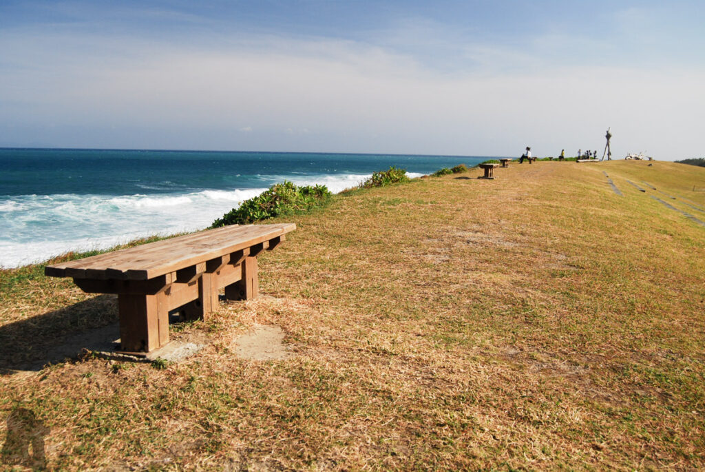 Jialulan (加路蘭), View the Magnificent Coastal Mountain Range in Taitung Jialulan 加路蘭