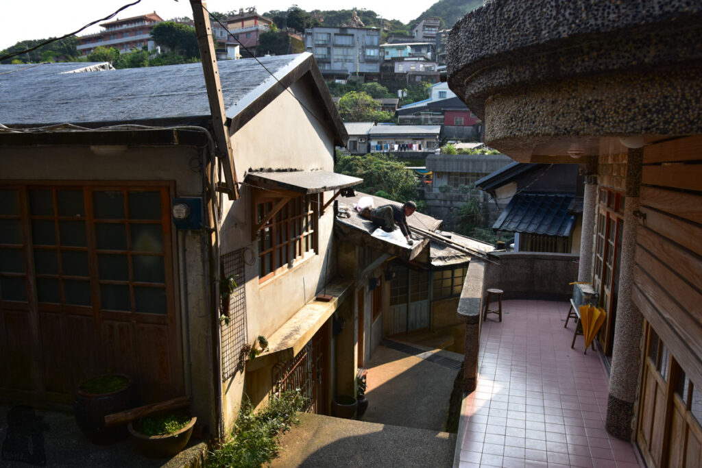 Jiufen (九份) and Jinguashi (金瓜石) the Former Mining Towns of Distinct Vibes. Qitang Old Street