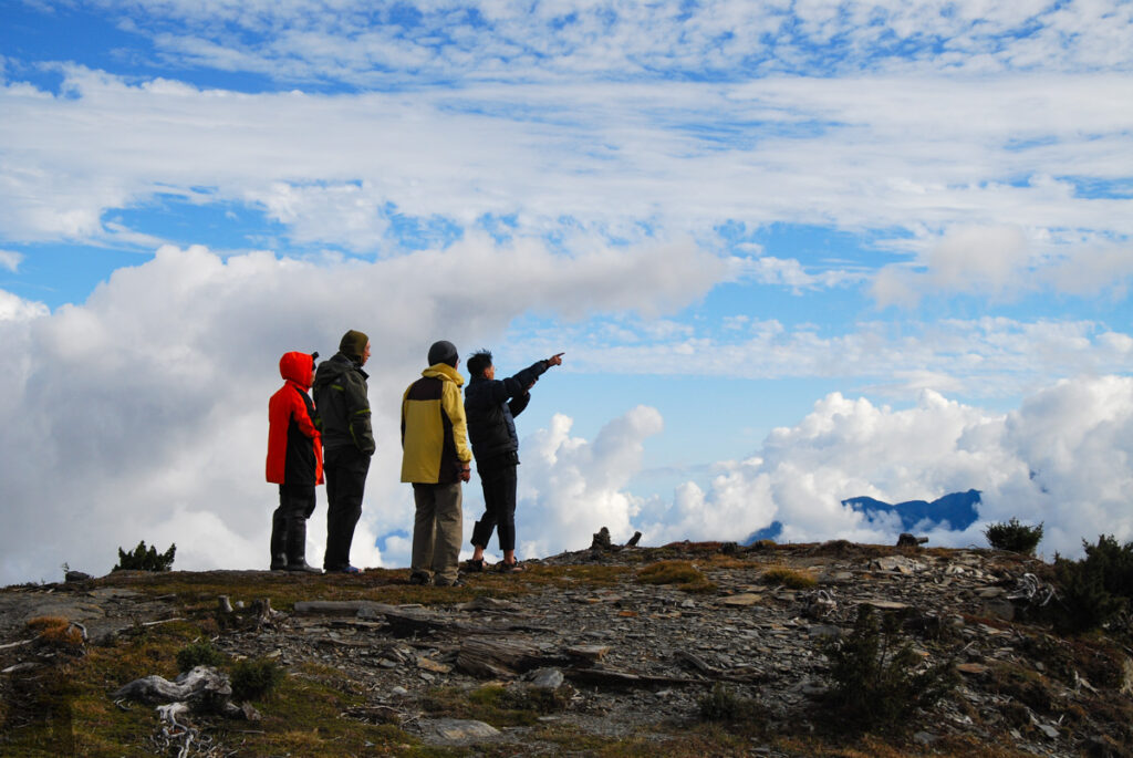 Mabolasih Trail (馬博拉斯橫斷), the Challenging Hike Crossing the Precipitous Central Mountain Range Mabolasih Cabin