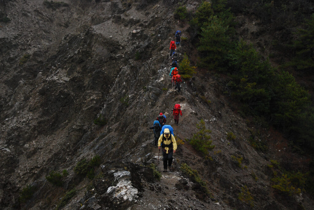 Mabolasih Trail (馬博拉斯橫斷), the Challenging Hike Crossing the Precipitous Central Mountain Range Tabila Cliff