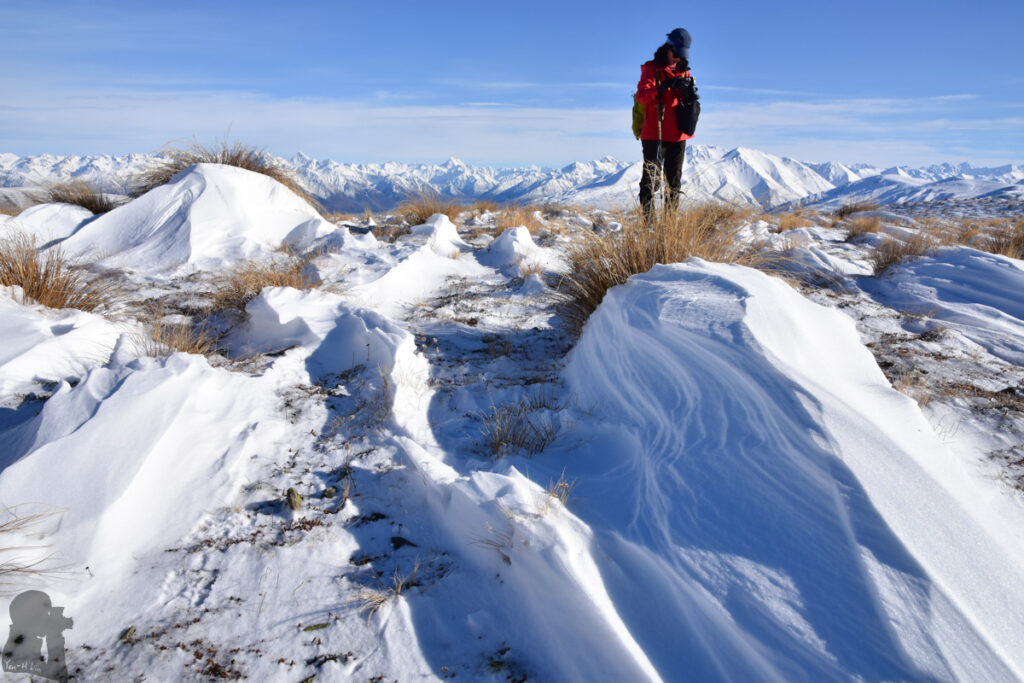 Mt. Guy & Lake Clearwater, Climb to the Vivid Snowy Scenery of Ashburton Lakes On the top of Mt. Guy