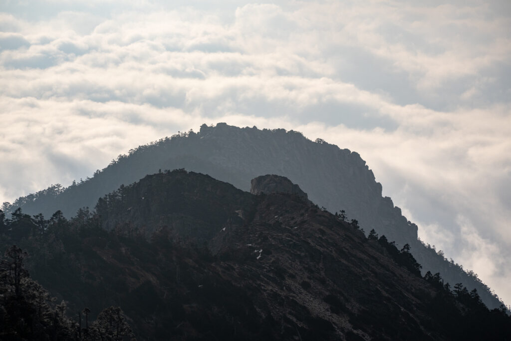 Nanhu Southeast Peak (南湖東南峰)