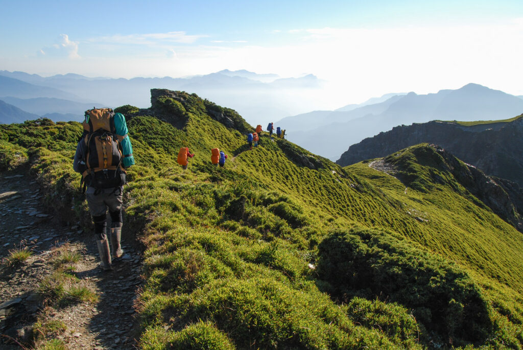 Qilai East Ridge (奇萊東稜), the Challenging Trail in the Dense Arrow Bamboos Heading toward east; the official start of Qilai East Ridge
