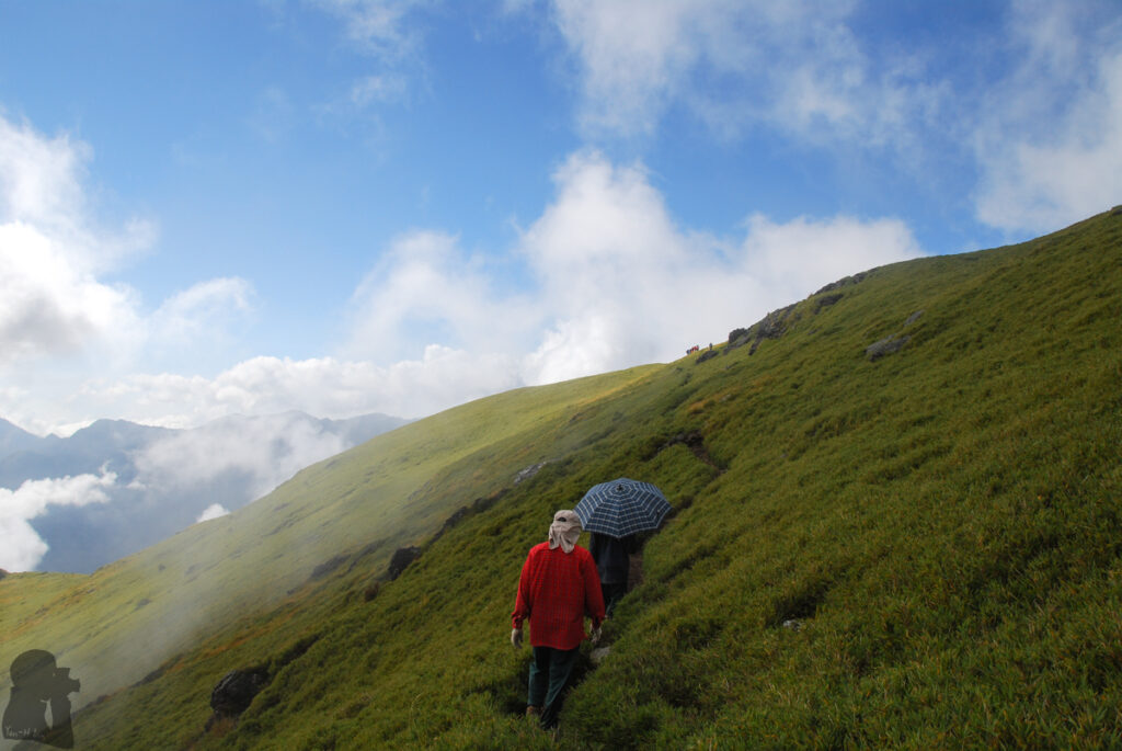 Qilai Range (奇萊連峰), the Trail Traverses the Imposing and Soothing Peaks of Qilaishan The stroll to Nanhuashan