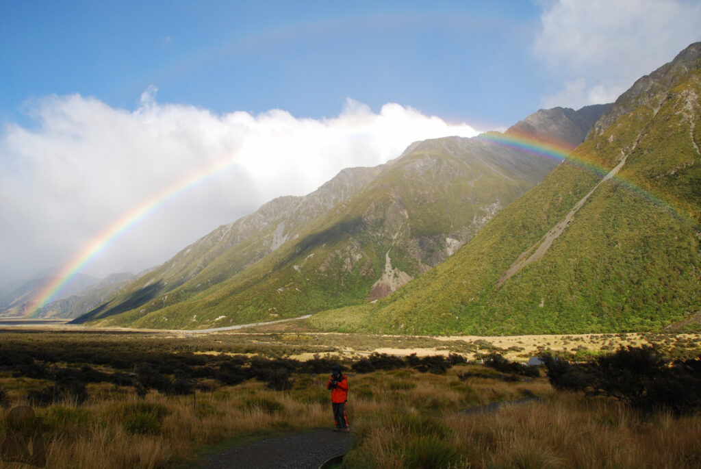 A Stroll in Tasman Valley; Witness the Astonishing Retreat of Tasman Glacier Tasman Valley