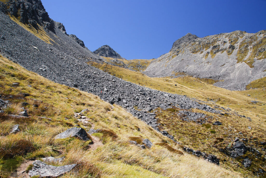 Travers Saddle Track