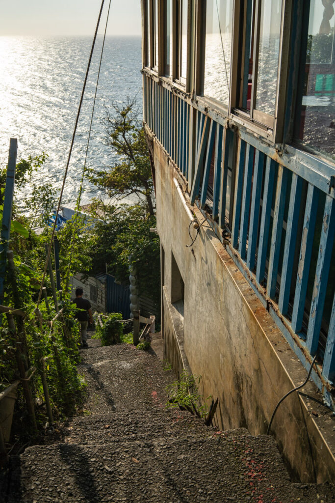 Chaishan Mountain and Sea Palace