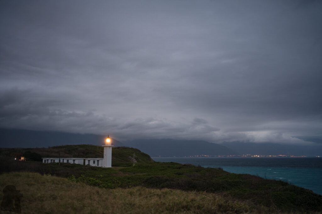 Hualien (花蓮), the City by the Mountain and Sea in Eastern Taiwan Chilaibi Lighthouse (奇萊鼻燈塔)