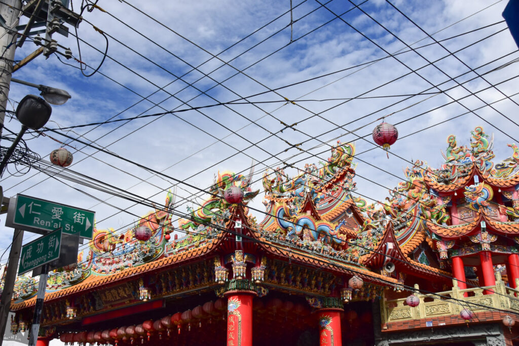 Hualien (花蓮), the City by the Mountain and Sea in Eastern Taiwan Hualien Chenghuang Temple (花蓮城隍廟)
