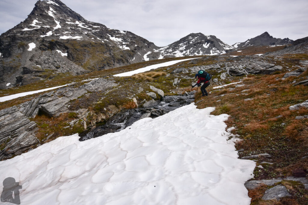 Wye Creek Basin, The Remarkables, Camping by the Gorgeous Lake in a Hidden Valley Wye Creek Route